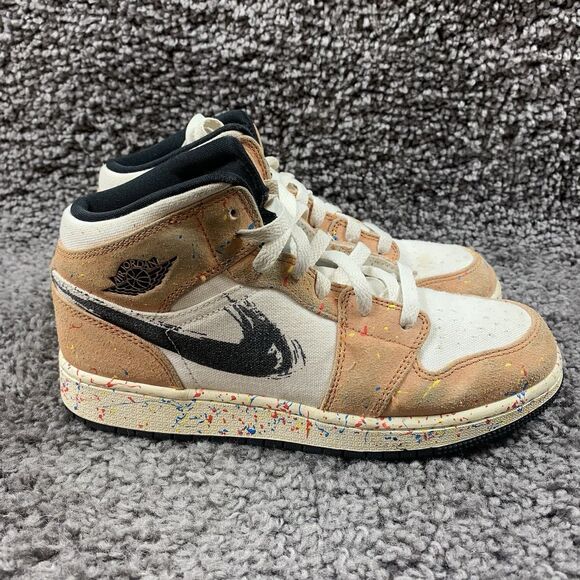 Nike Air Jordan 1 Mid SE Brushstroke DA8006-100 GS Size 6 Youth - Picture 3 of 8